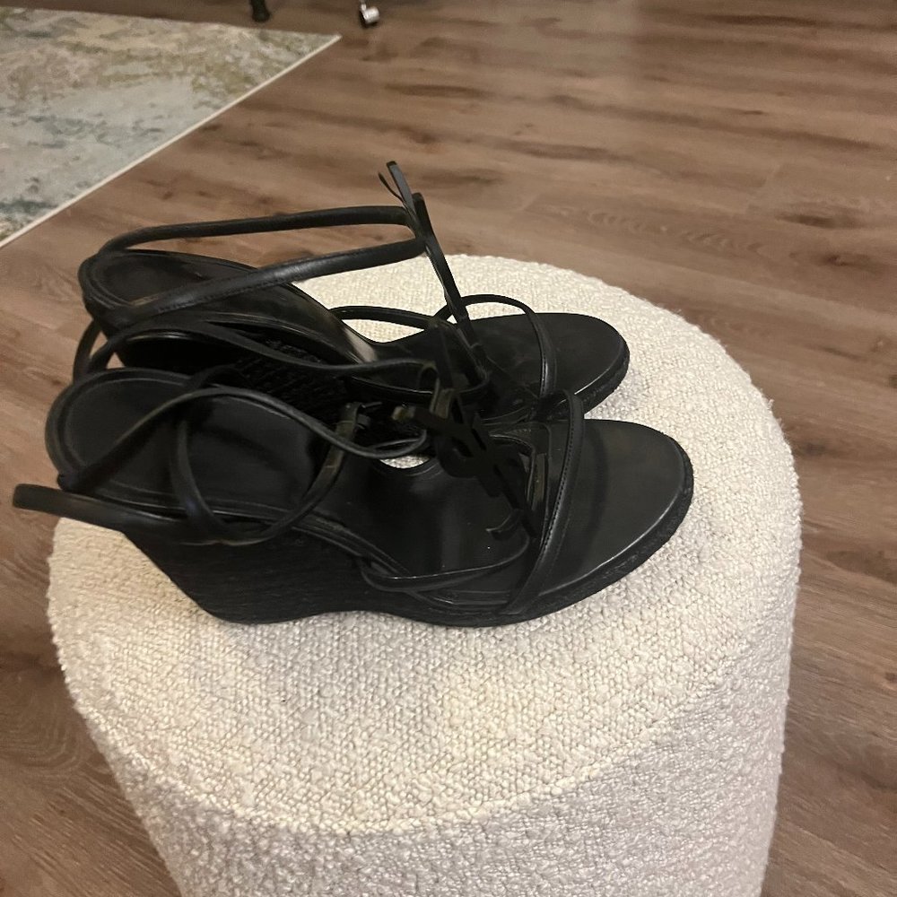 YSL YVES SAINT LAURENT BLACK WEDGE